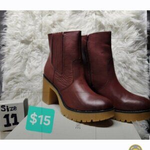Macy's Sun + Stone Maroon Ankle Red Boots with Light Brown Soles